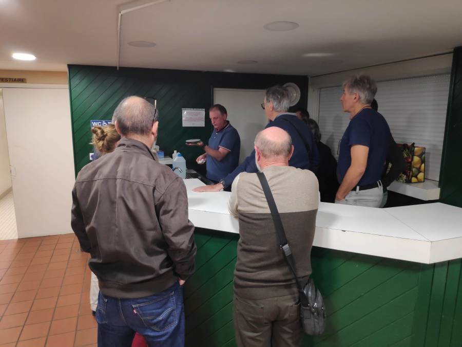 img_20241025_215625.jpg img_20241025_215625.jpg